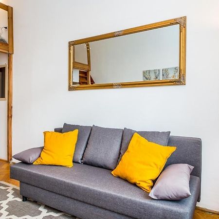 Miodowa Apartment คราคูฟ ภายนอก รูปภาพ